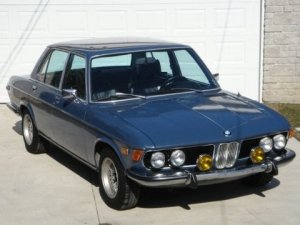 1973_BMW_Bavaria_3_0S_Sedan_Front_1.jpg