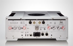 T A-A-3000-HV-PowerAmp_02.jpg