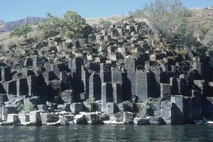 1303365-columnar-basalt-in-idaho.jpg