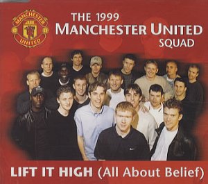 Manchester-United-FC-Lift-It-High-176551.jpg