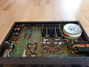 Audiolab 8000A - 2 under panseret.jpg