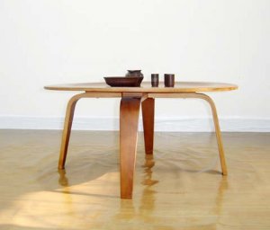 Eames_Plywood_Coffee_Table_designer_Charles_and_Ray_Eames.jpg